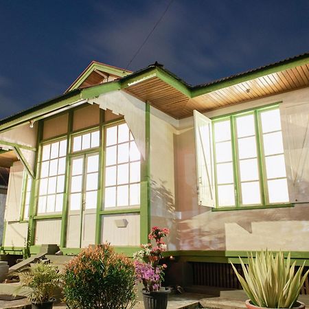 Rumah Nizar Bukittinggi Exteriör bild